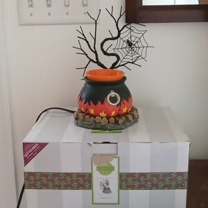2016 Scentsy Hocus Pocus Wax Warmer